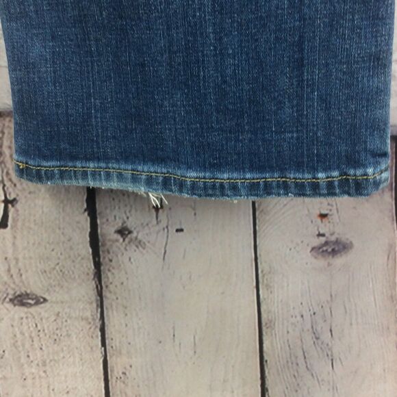 Levi's 515 Jeans Women’s Sz 14 Boot Cut Mid Rise Med Wash Distressed Flap Pocket - Picture 5 of 12